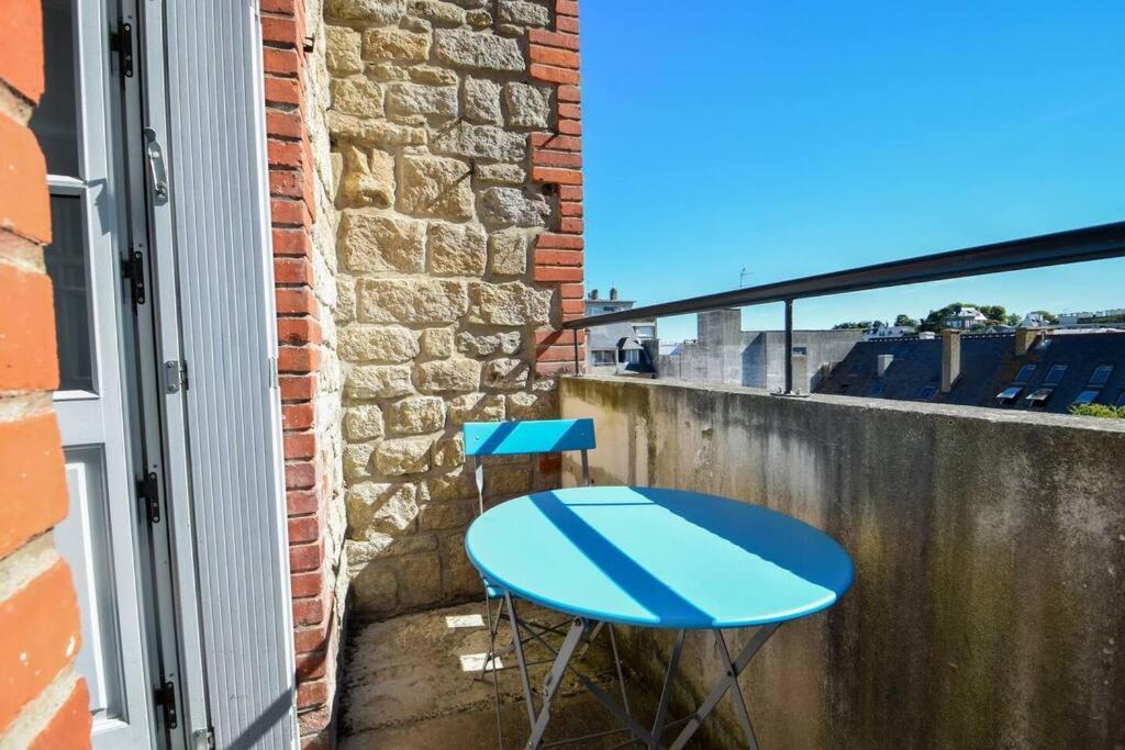 Le Moringa, A 2 Min De La Plage, Hyper Centre, Vue Mer De La Fenetre Dinard Extérieur photo